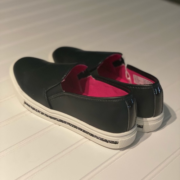 Girls Black and White Slip on Shoe Sneaker Size 3 Memory Foam Loafer Glitter NEW - Picture 7 of 10
